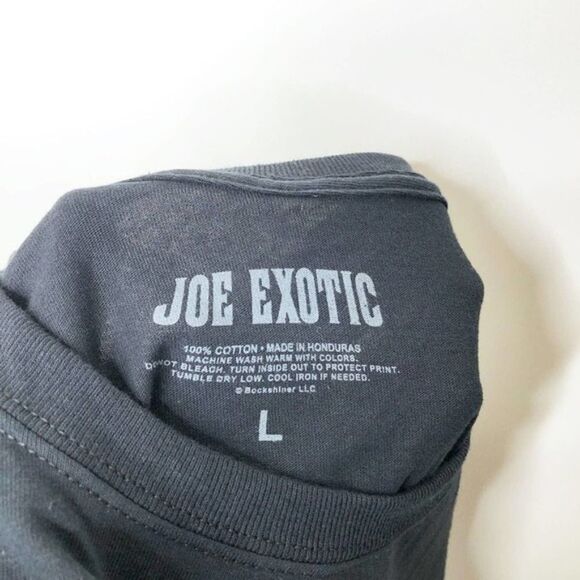 JOE EXOTIC TIGER KING Graphic Oversized Tee  - Picture 7 of 7